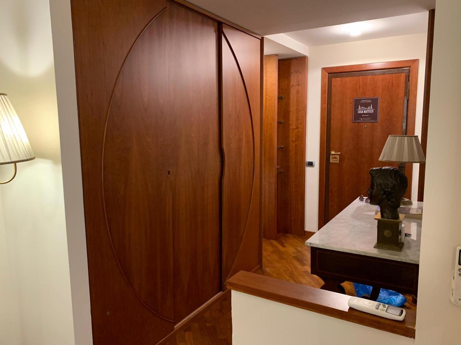 Casa Battisti Messina Guest House In Centro Citta, Ideale Per Famiglie O Gruppi Exteriér fotografie