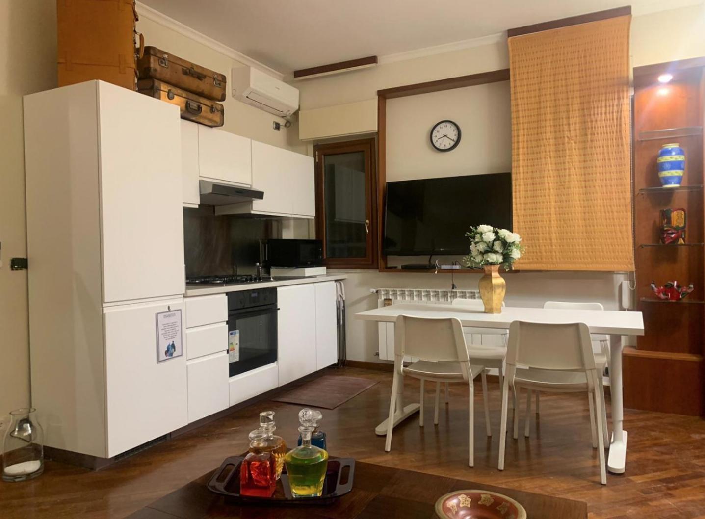 Casa Battisti Messina Guest House In Centro Citta, Ideale Per Famiglie O Gruppi Exteriér fotografie